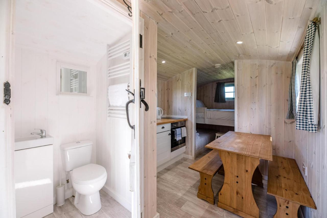 Honeysuckle Farm Holidays By Stay In Suffolk, Monk Soham Woodbridge Exterior foto